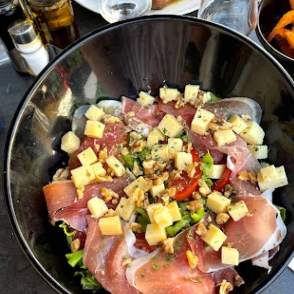 Louis Phine - Restaurant Chanaz - manger a CHANAZ